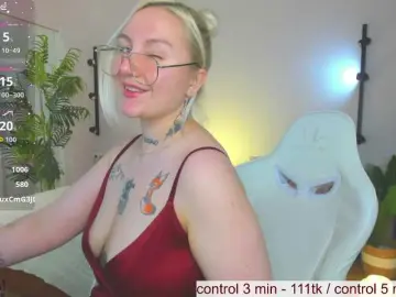 Debbie-Taylor  live sex cam