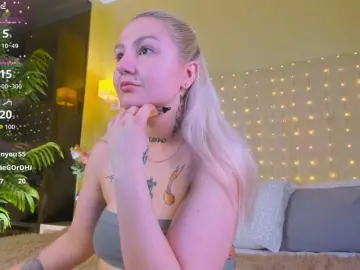 Debbie-Taylor  live sex cam