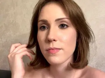 ElisabethReichling  live sex cam