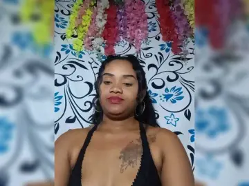 Julianna-1  live sex cam