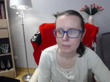 SparkleLizzy  live sex cam