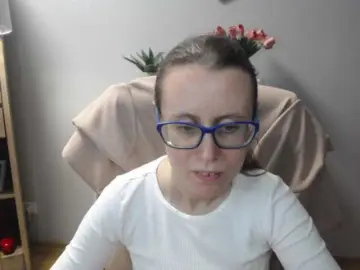 SparkleLizzy  live sex cam