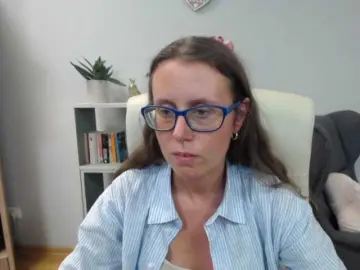 SparkleLizzy  live sex cam