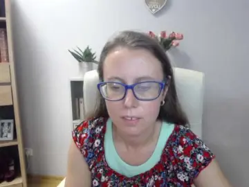 SparkleLizzy  live sex cam