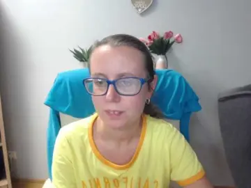 SparkleLizzy  live sex cam
