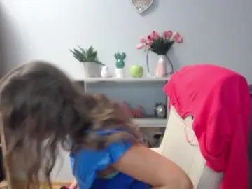 SparkleLizzy  live sex cam