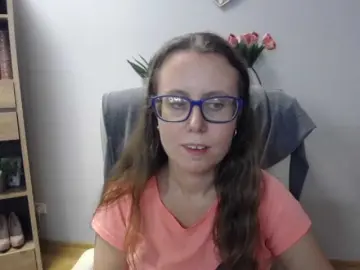SparkleLizzy  live sex cam