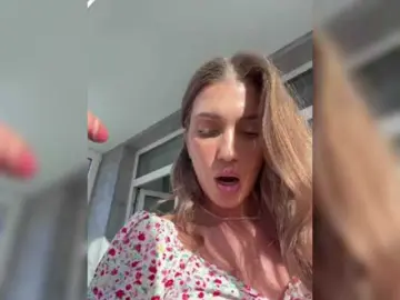 Sweetsin1  live sex cam