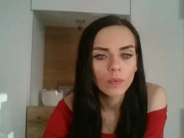 CassieDoll  live sex cam