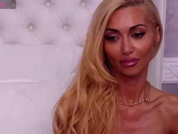 CelineHinton  live sex cam
