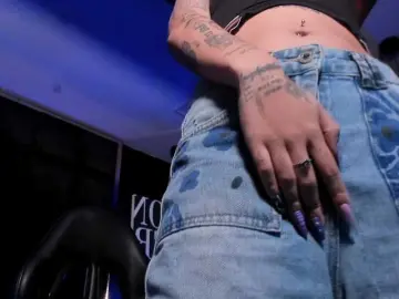 Lia-Volkov  live sex cam