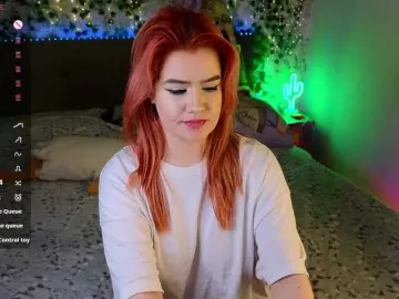 RedVelveten  live sex cam