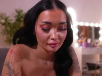 SashaFererra  live sex cam