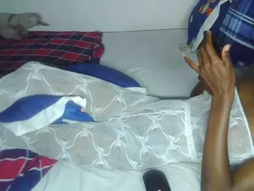 Sexxyarora  live sex cam