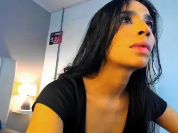 Lunavelvetxxa  live sex cam
