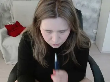 AdelinaLawson  live sex cam