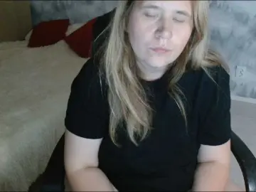 AdelinaLawson  live sex cam