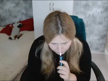 AdelinaLawson  live sex cam