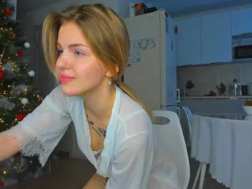 AkylinaGold  live sex cam