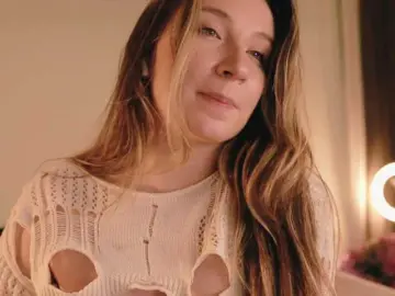 AlytheAmore  live sex cam