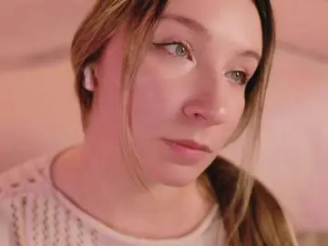 AlytheAmore  live sex cam