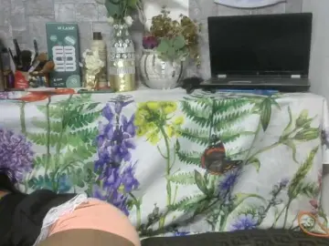 Blacksexy18  live sex cam