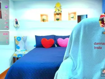 Dana-Angel  live sex cam