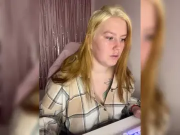 DollVice  live sex cam