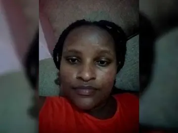 Emphi-30  live sex cam