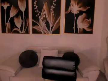 EmyLourens  live sex cam