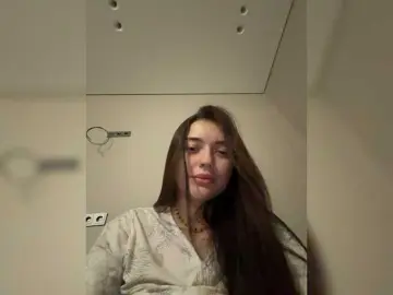 Karins96  live sex cam