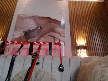 Naty-slavedoll  live sex cam