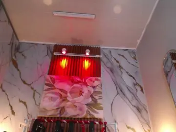 Naty-slavedoll  live sex cam