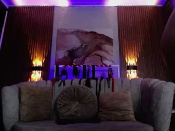 Naty-slavedoll  live sex cam