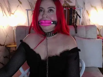 Naty-slavedoll  live sex cam