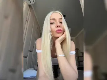 WhiteGirl-one  live sex cam