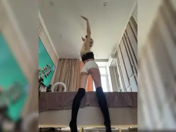 WhiteGirl-one  live sex cam