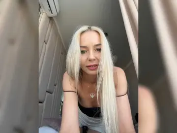 WhiteGirl-one  live sex cam