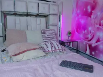 Mia-peyton  live sex cam