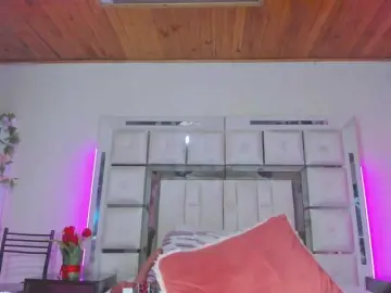 Mia-peyton  live sex cam