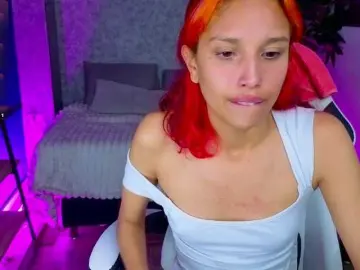 Saphiire  live sex cam