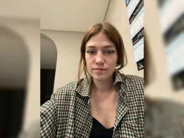 Alinagilberd03  live sex cam