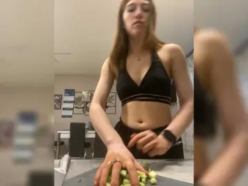 Alinagilberd03  live sex cam