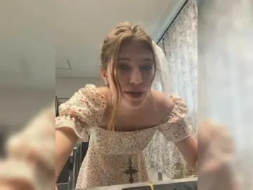 Alinagilberd03  live sex cam