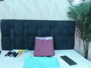 ArianaDiosa  live sex cam