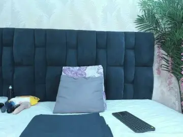 ArianaDiosa  live sex cam