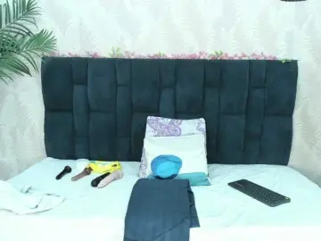 ArianaDiosa  live sex cam