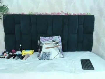 ArianaDiosa  live sex cam