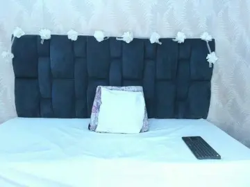 ArianaDiosa  live sex cam