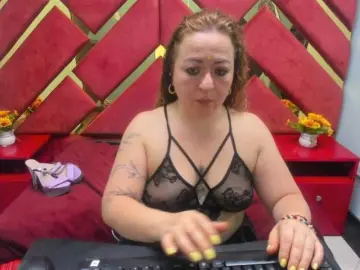 DanyaMilf  live sex cam